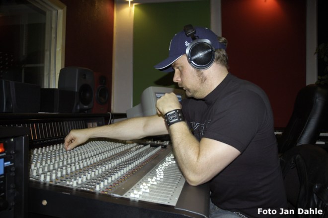 The Carburetors_Stian, Lionheart Studio 14-9-05 1