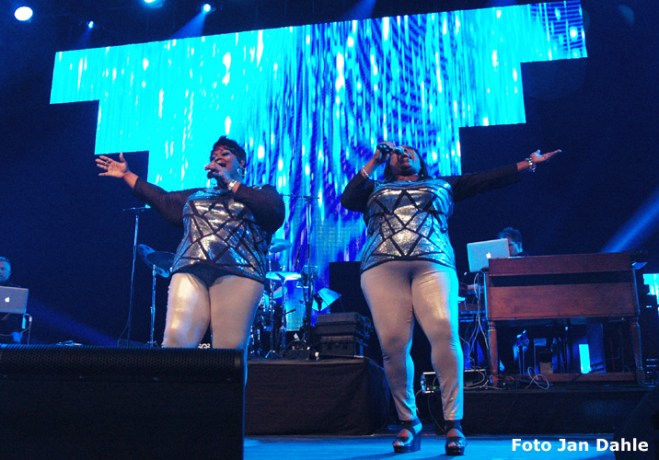 The Weather Girls_We Love The 80's 7-5-2016