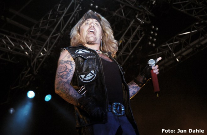 motley-crue-vince_srf-2005-3