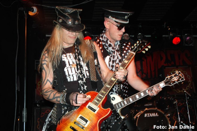 suicide-bombers-lazy-chris_gamla-23-9-16