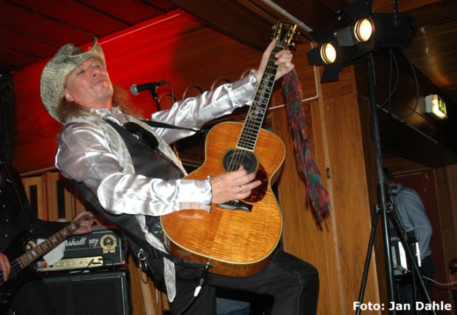 tindrum-dag_nebbenes-10-9-16-1